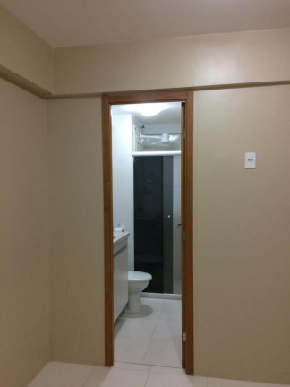 Imagem Apartamento com 2 Quartos à Venda,  em Lauro De Freitas - Lauro De Freitas