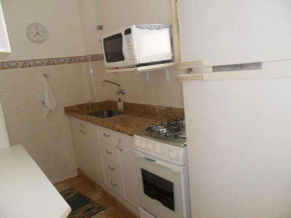 Imagem Apartamento com 1 Quarto à Venda ou Temporada, 50 m² em Pitangueiras - Guarujá Imagem Apartamento com 1 Quarto à Venda ou Temporada, 50 m² em Pitangueiras - Guarujá
