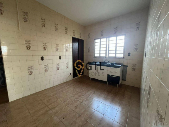 Imagem Casa com 2 Quartos à Venda, 228 m² em Centro - Jacareí