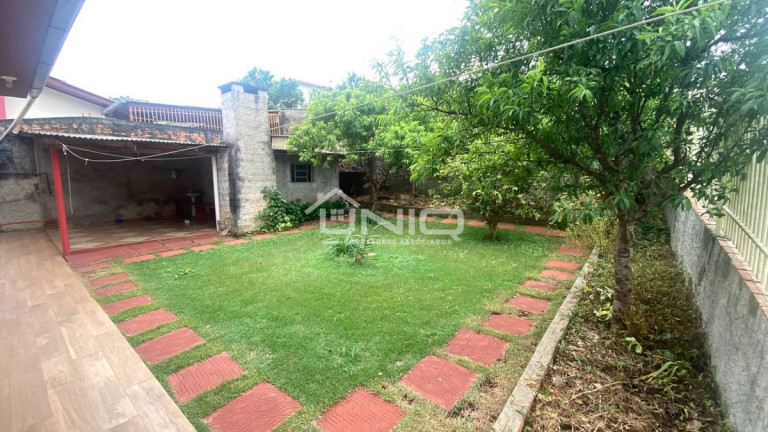 Imagem Casa com 3 Quartos à Venda, 100 m² em Pinheirinho - Pato Branco
