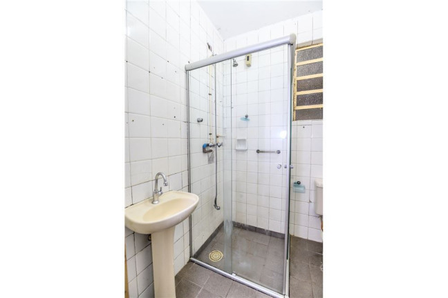 Imagem Casa com 3 Quartos à Venda, em Santa Tereza - Porto Alegre Imagem Casa com 3 Quartos à Venda, em Santa Tereza - Porto Alegre