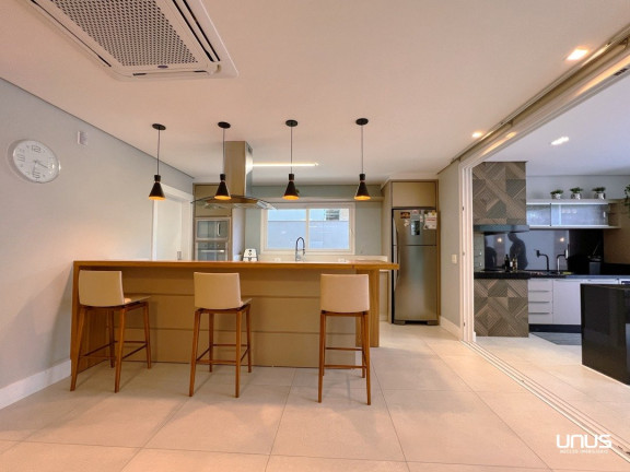 Imagem Casa com 3 Quartos à Venda, 264 m² em Pedra Branca - Palhoça Imagem Casa com 3 Quartos à Venda, 264 m² em Pedra Branca - Palhoça