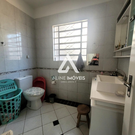 Imagem Casa com 3 Quartos à Venda, em Centro - Cruz Alta Imagem Casa com 3 Quartos à Venda, em Centro - Cruz Alta