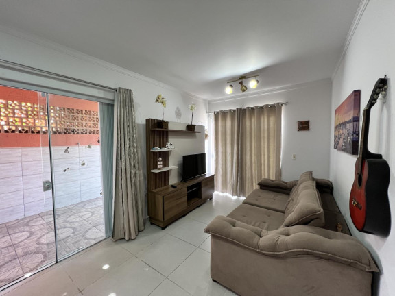 Imagem Casa com 2 Quartos à Venda, 150 m² em São João Do Rio Vermelho - Florianópolis Imagem Casa com 2 Quartos à Venda, 150 m² em São João Do Rio Vermelho - Florianópolis