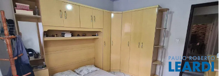 Imagem Casa com 3 Quartos à Venda, 141 m² em Santa Maria - Santo André