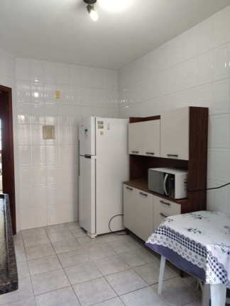 Imagem Casa com 2 Quartos à Venda, 85 m² em Foguete - Cabo Frio