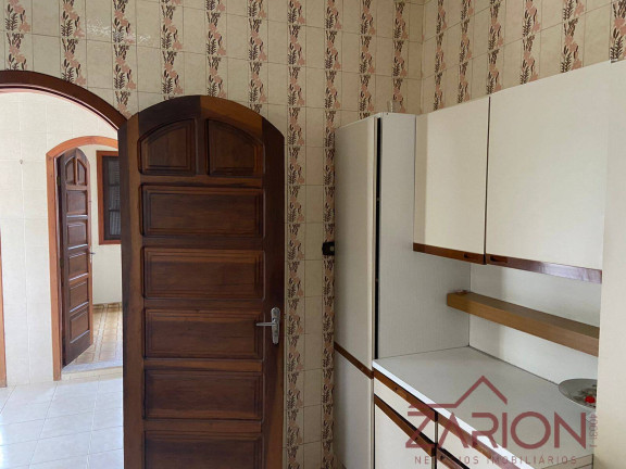 Imagem Casa com 8 Quartos à Venda, 1.000 m² em Centro - Taubaté Imagem Casa com 8 Quartos à Venda, 1.000 m² em Centro - Taubaté