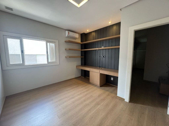 Imagem Sobrado com 4 Quartos para Alugar, 420 m² em Jardim Florença - Goiânia