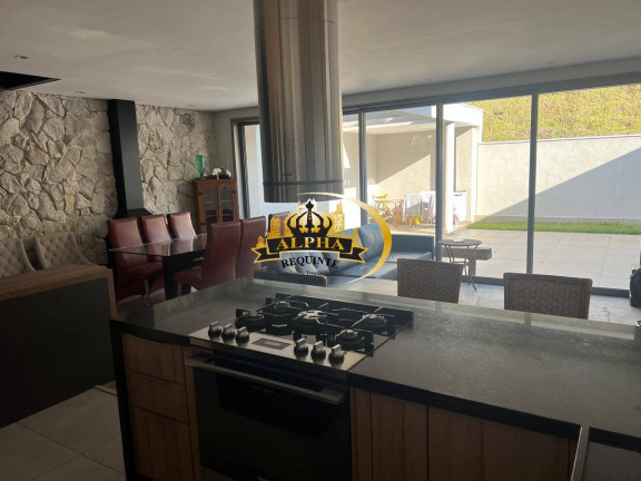 Casa de Condomínio com 3 Quartos à Venda, 200 m² em Tamboré - Santana De Parnaíba