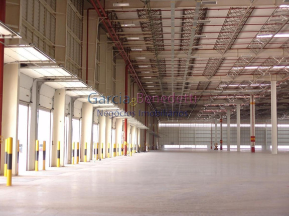 Imóvel Comercial para Alugar, 5.850 m² em água Chata - Guarulhos