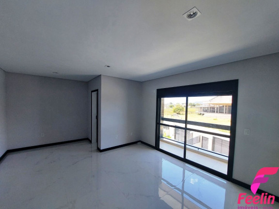 Imagem Casa com 3 Quartos à Venda, 142 m² em Campeche - Florianópolis Imagem Casa com 3 Quartos à Venda, 142 m² em Campeche - Florianópolis