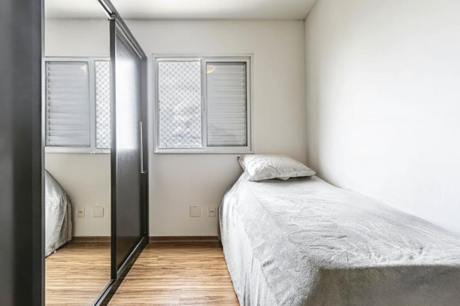 Imagem Apartamento com 2 Quartos à Venda, 56 m² em Xaxim - Curitiba