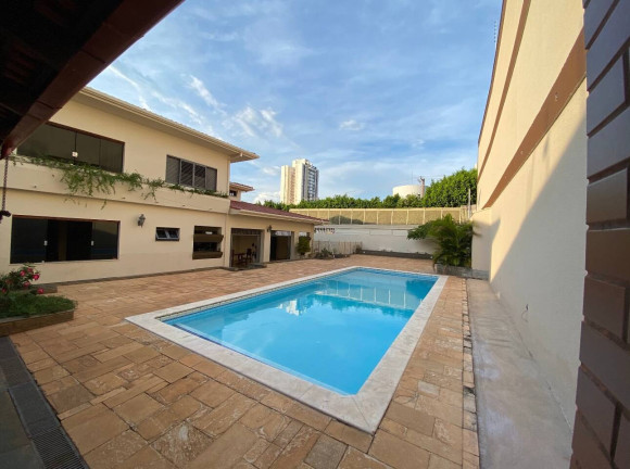 Imagem Sobrado com 5 Quartos para Alugar, 700 m² em Quilombo - Cuiabá