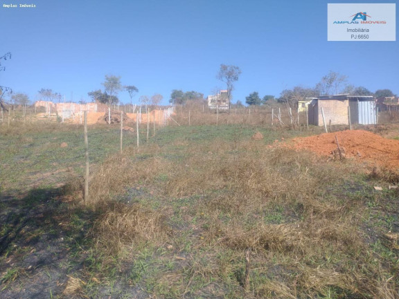 Imagem Terreno à Venda, 300 m² em Paraiso Imagem Terreno à Venda, 300 m² em Paraiso