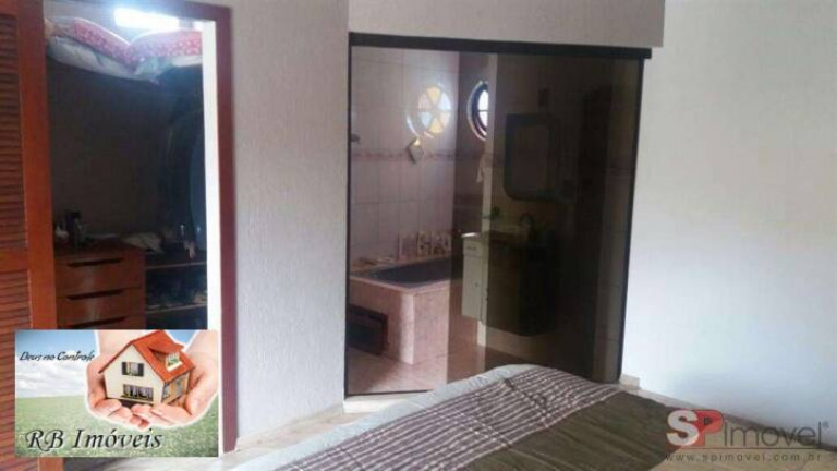 Imagem Casa com 1 Quarto à Venda, 210 m² em Jardim Araguaia - Mauá Imagem Casa com 1 Quarto à Venda, 210 m² em Jardim Araguaia - Mauá