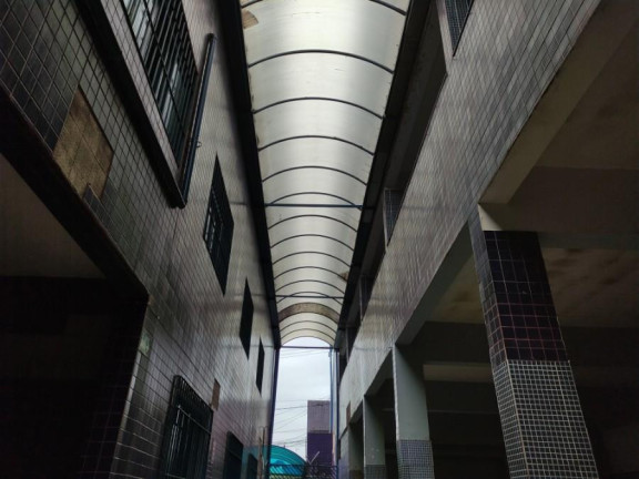Imóvel com 1 Quarto para Alugar, 1.300 m² em São Miguel Paulista - São Paulo