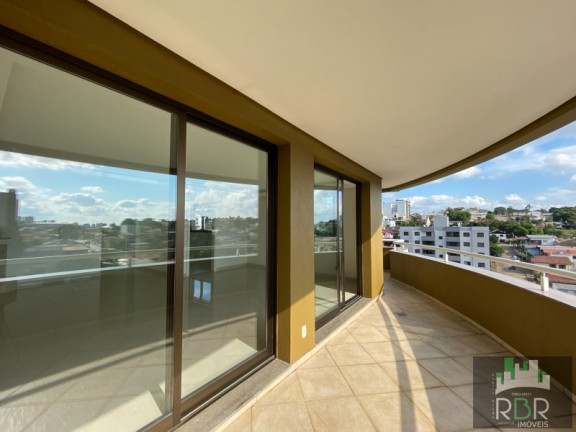 Imagem Cobertura com 3 Quartos à Venda, 280 m² em Caxias Do Sul