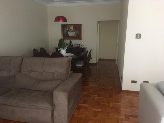 Imagem Casa à Venda, em Jacareí Imagem Casa à Venda, em Jacareí