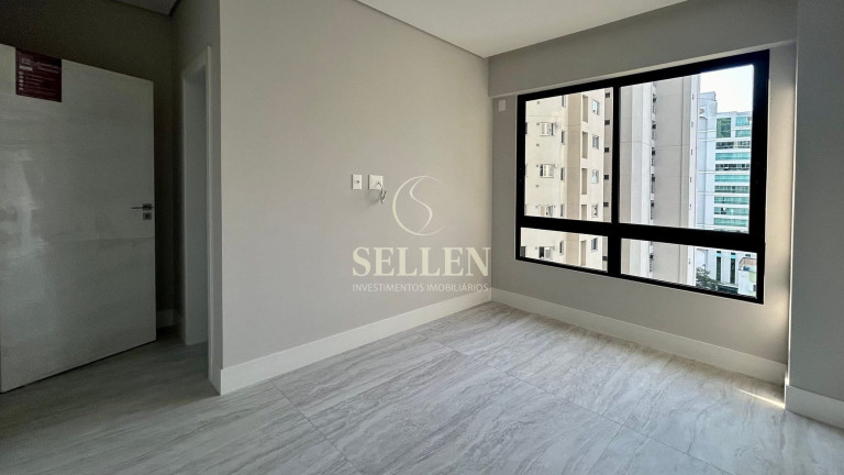 Imagem Apartamento com 4 Quartos à Venda, 10 m² em Pioneiros - Balneário Camboriú