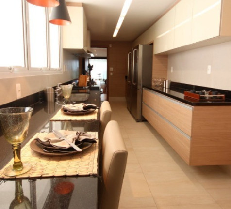 Imagem Imóvel com 4 Quartos à Venda, 241 m² em Itapuã - Vila Velha Imagem Imóvel com 4 Quartos à Venda, 241 m² em Itapuã - Vila Velha