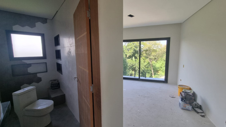 Imagem Casa com 3 Quartos à Venda, 271 m² em Pitas - Cotia Imagem Casa com 3 Quartos à Venda, 271 m² em Pitas - Cotia