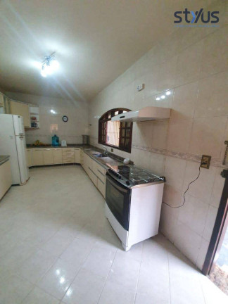 Imagem Sobrado com 3 Quartos para Alugar, 160 m² em Jardim Emília - Arujá