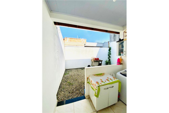 Imagem Casa com 2 Quartos à Venda,  em Tabuleiro - Camboriú