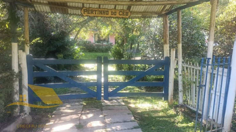 Imagem Chácara com 3 Quartos à Venda, 100 m²