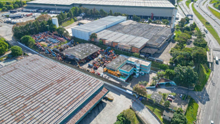 Imagem Imóvel Comercial à Venda, 6.657 m² em Industrial Anhangüera - Osasco Imagem Imóvel Comercial à Venda, 6.657 m² em Industrial Anhangüera - Osasco