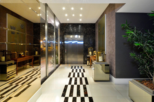 Imagem Apartamento com 3 Quartos à Venda, 137 m² em Centro - Balneário Camboriú Imagem Apartamento com 3 Quartos à Venda, 137 m² em Centro - Balneário Camboriú