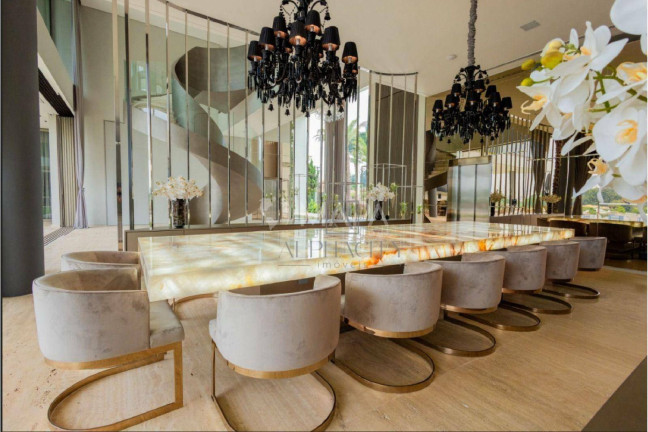 Imagem Casa com 8 Quartos à Venda, 3.323 m² em Tamboré - Santana De Parnaíba Imagem Casa com 8 Quartos à Venda, 3.323 m² em Tamboré - Santana De Parnaíba