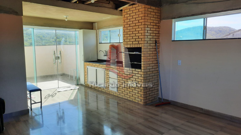 Imagem Imóvel com 3 Quartos à Venda, 150 m² em Cabo Frio
