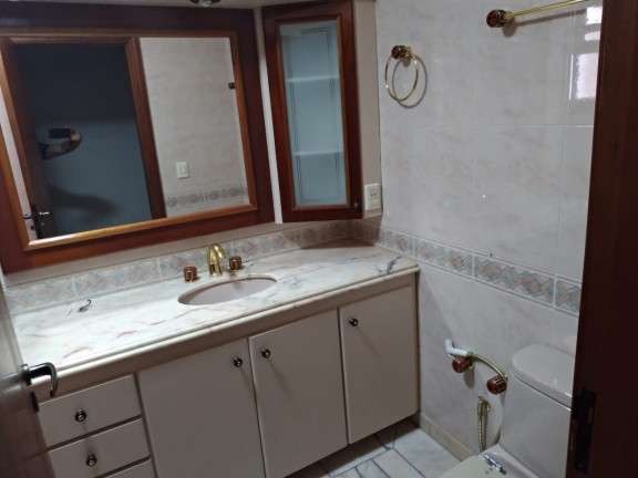 Imagem Imóvel com 4 Quartos à Venda, 268 m² em Anhangabaú - Jundiaí