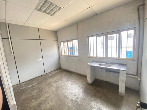 Imagem Galpão para Alugar, 630 m² em Jardim Santa Marta (fazendinha) - Santana De Parnaíba Imagem Galpão para Alugar, 630 m² em Jardim Santa Marta (fazendinha) - Santana De Parnaíba