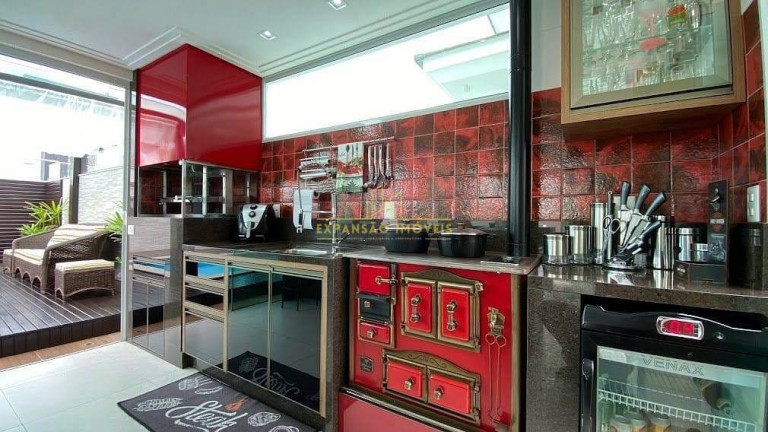 Imagem Casa com 3 Quartos à Venda, 420 m² em Pedra Branca - Palhoça