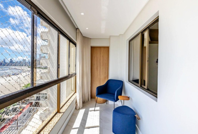 Imagem Apartamento com 4 Quartos à Venda, 169 m² em Centro - Balneário Camboriú Imagem Apartamento com 4 Quartos à Venda, 169 m² em Centro - Balneário Camboriú