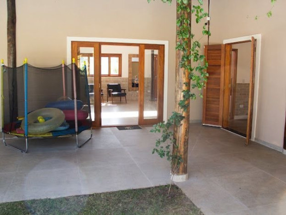 Imagem Chácara com 4 Quartos à Venda, 300 m² em Freguesia Da Escada - Guararema Imagem Chácara com 4 Quartos à Venda, 300 m² em Freguesia Da Escada - Guararema