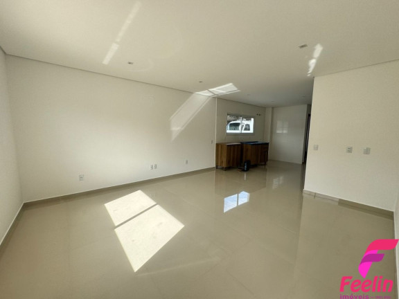 Imagem Casa com 3 Quartos para Alugar, 152 m² em Campeche - Florianópolis Imagem Casa com 3 Quartos para Alugar, 152 m² em Campeche - Florianópolis