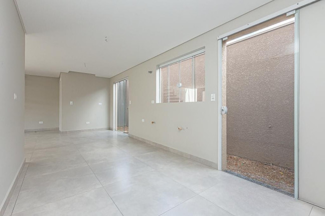Imagem Sobrado com 3 Quartos à Venda, 118 m² em São Braz - Curitiba