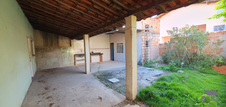 Imagem Sobrado com 5 Quartos à Venda,  em Cidade Jardim - Esmeraldas
