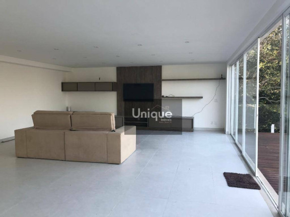 Imagem Casa com 5 Quartos à Venda, 420 m² em Ferradura - Armação Dos Búzios Imagem Casa com 5 Quartos à Venda, 420 m² em Ferradura - Armação Dos Búzios