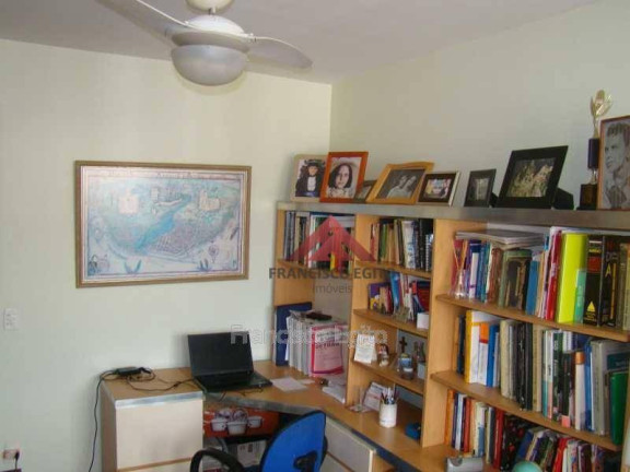 Imagem Apartamento com 2 Quartos à Venda, 160 m² em Icaraí - Niterói