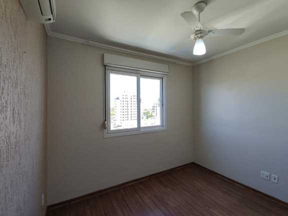 Imagem Apartamento com 3 Quartos à Venda, 81 m² em Centro - Canoas