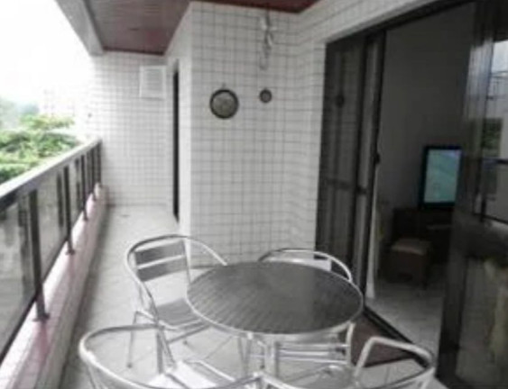 Apartamento com 3 Quartos à Venda, 150 m² em Tombo - Guarujá