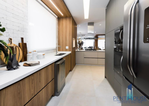 Imagem Apartamento com 3 Quartos à Venda, 221 m² em Centro - Balneário Camboriú Imagem Apartamento com 3 Quartos à Venda, 221 m² em Centro - Balneário Camboriú