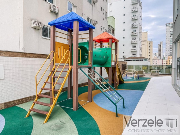 Imagem Apartamento com 3 Quartos à Venda, 126 m² em Centro - Balneário Camboriú Imagem Apartamento com 3 Quartos à Venda, 126 m² em Centro - Balneário Camboriú