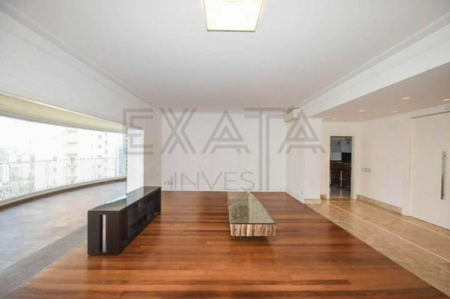 Imóvel com 4 Quartos à Venda, 425 m² em Panamby - São Paulo
