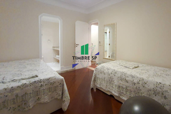 Imagem Apartamento com 4 Quartos à Venda, 162 m² em Enseada - Guarujá