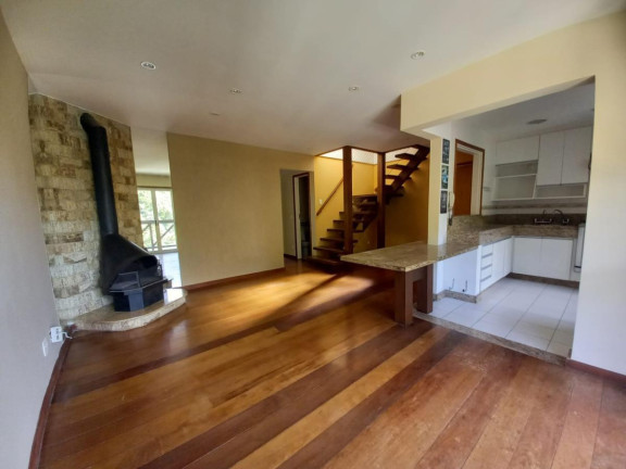 Apartamento com 3 Quartos à Venda, 140 m² em Bom Retiro - Teresópolis