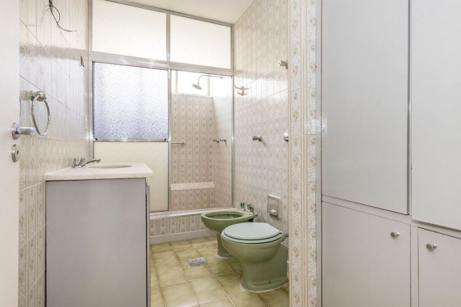 Imagem Apartamento com 2 Quartos à Venda, 81 m² em Cidade Baixa - Porto Alegre